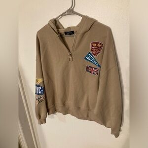 Vinyl Icons long sleeve hooded sweatshirt in size Large.6 patches total